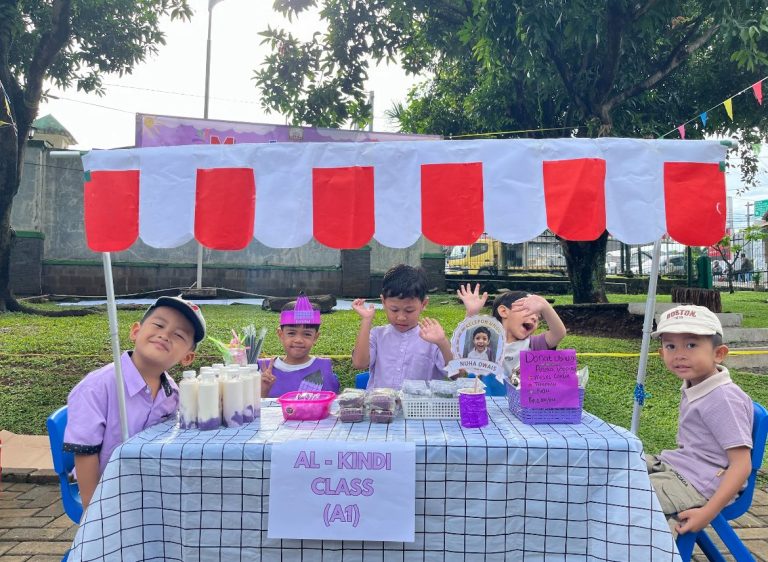 Market Day “Rainbow Market: Warna-Warni Keceriaan”